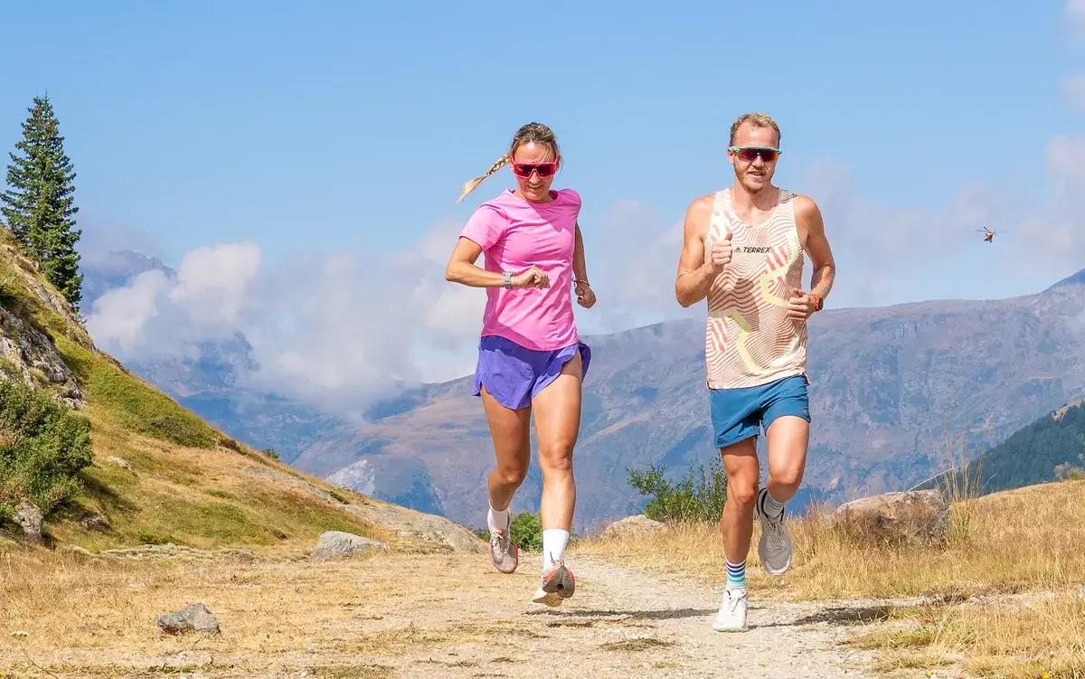 what to watch while running looking watch